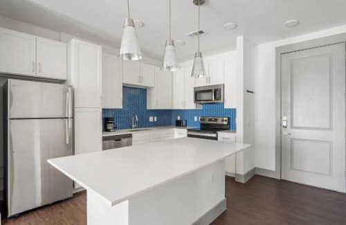 Govalle Apartment | East Austin Retreat: Pool, Gym & Pet-Friendly Stay