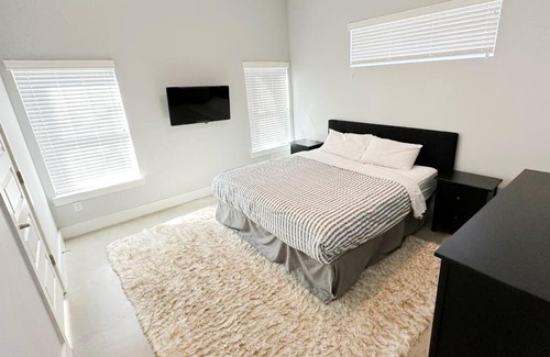 Montopolis House | Pet-Friendly East Austin Home with Family Amenities