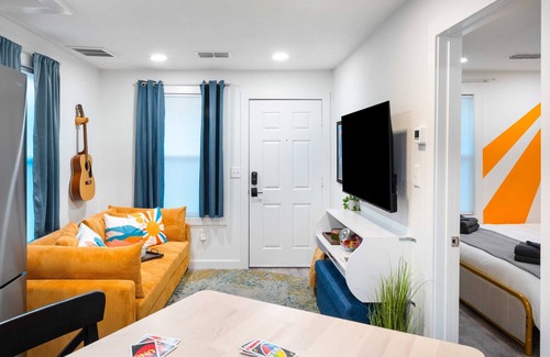 East Cesar Chavez House | Inviting East Austin Bungalow with BBQ and Firepit Fun!