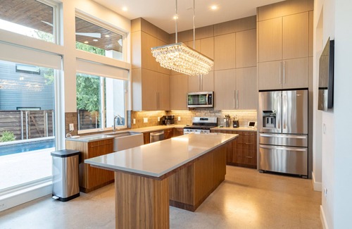 Blackshear-Prospect Hill House | Modern Retreat in East Austin with Private Pool & High Rating