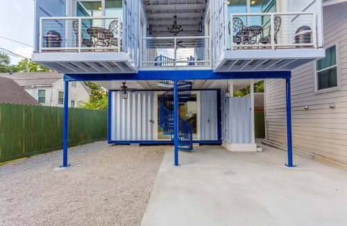 Greater East End Apartment | Stylish East Downtown Micro-luxe Container Living Pod