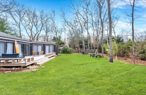 Springs House | Discover East Hampton Springs Haven: Family-Friendly Retreat