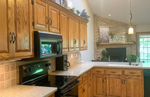 Idaho Falls House | Experience East Idaho Garden Gateway with Relaxing Hot Tub