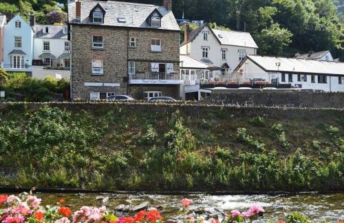 Lynmouth Bed & Breakfast | Discover East Lyn House: Guest Rated 9.6/10 Stay
