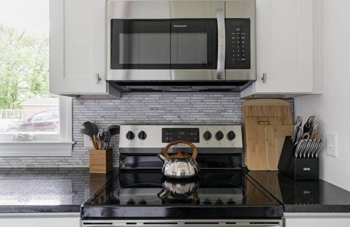 East Nashville House | Discover East Nashville: Top-Rated Stay Near Downtown