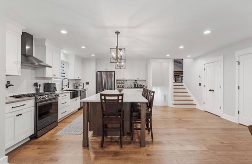 East Nashville House | Unforgettable CMA Experience Awaits - Family-Friendly Fun!