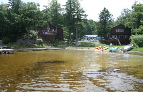 Otis Cottage | Pet-Friendly Waterfront Cottage with Spectacular Lake Views