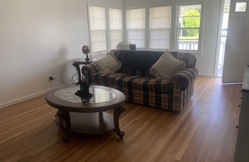 Wichita House | Newly Remodeled 2BR Home on East Side - Guest Rated 9.8