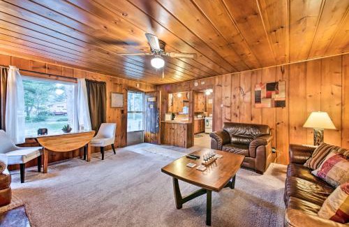 East Tawas House | Cozy East Tawas Cabin with Deck, Fire Pit & Child-Friendly Fun
