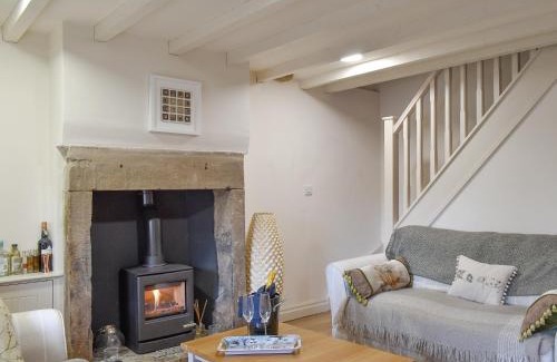 Bamford House | Discover Family-Friendly Retreat at Easter Cottage