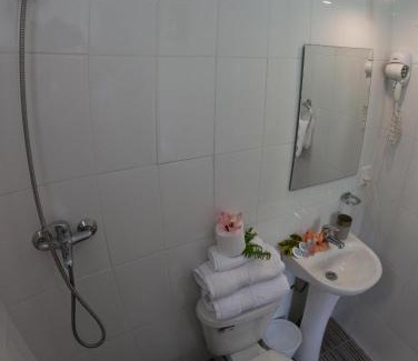 Hanga Roa Hotel | Easter Island Ecolodge