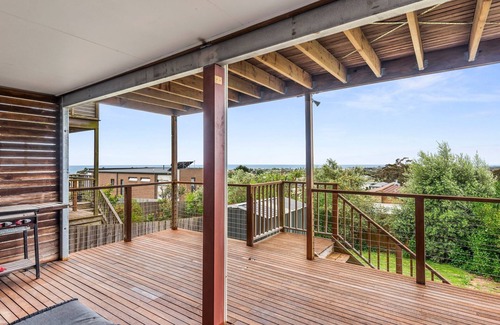 Portarlington House | Unmatched Comfort at Eastern Views Portarlington