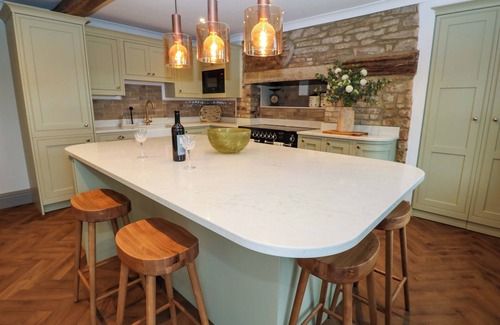 Mickleton House | EASTFIELD FARM, family friendly, with hot tub in Mickleton, Teesdale