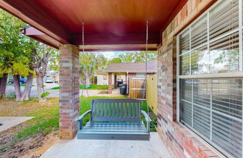 College Station House | Eastgate Gem, Walk to TAMU
