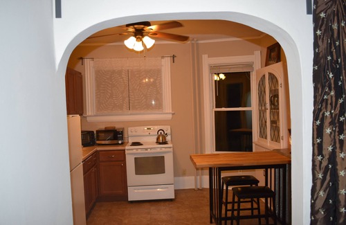 Lower East Side Apartment | Eastside Apartment: Private Entrance, Lake View & Hot Tub