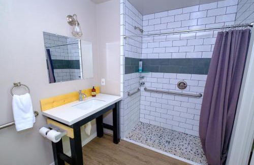 Bishop House | Discover Eastside Guesthouse: Family-Friendly Retreat
