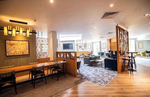 Brinsley Hotel | Inviting Eastwood Hall: 4-Star Stay with Spa & Pool