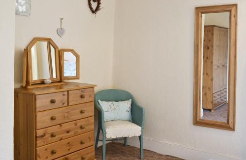 Winterton-on-Sea House | Discover Eastwyn: Family & Pet-Friendly 4-Star Retreat