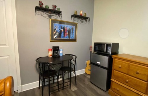 Port Saint Lucie House | Convenient Getaway with Lake Views & Beach Access Nearby