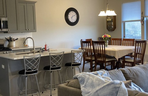 Tri-Cities House | Convenient Hotel Near Trac & Richland with Free Breakfast