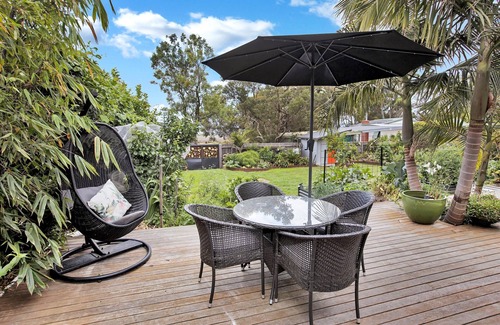 Eagle Point House | Convenient Access to Gippsland Lakes from Your Doorstep