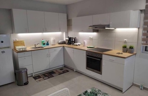 Ilioupoli Apartment | Cozy & Inviting Stay in Athens for Families