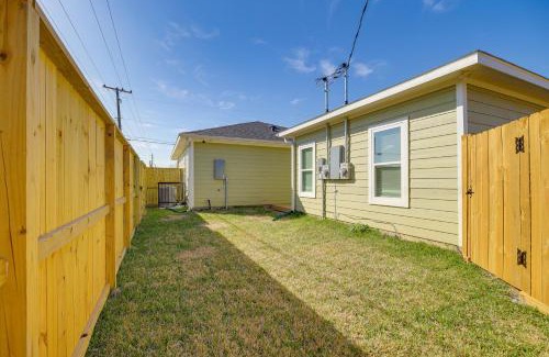 Northeast Houston House | Tranquil Houston Retreat - Close to Downtown Attractions!