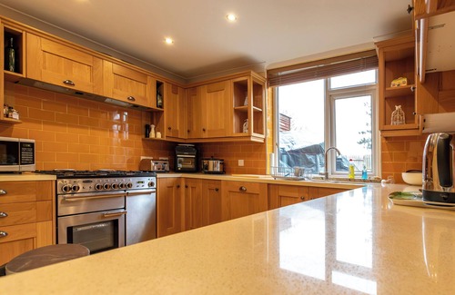 Mablethorpe and Sutton Cottage | EASY LIFE, country holiday cottage, with open fire in Mablethorpe