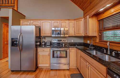 Oakland House | Relaxing Escape Near DCL State Park | Guest Rated 9.4/10
