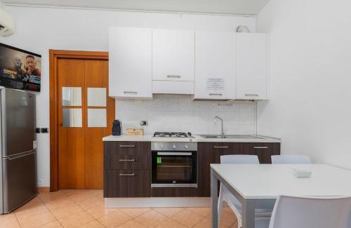 Cinisello Balsamo Apartment | Easy Parking - Air Conditioning - Balcony - Quiet