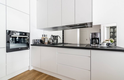 Srodmiescie Apartment | Modern EASY RENT Apartments - CENTRUM 1 with Breakfast