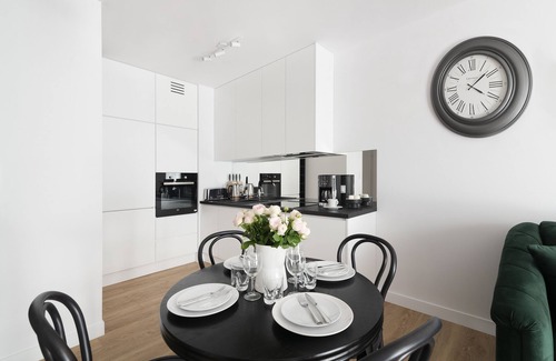 Srodmiescie Apartment | Modern EASY RENT Apartments - CENTRUM 1 with Breakfast