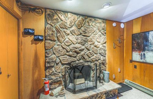 Angel Fire Apartment | Cozy Angel Fire Condo with Fireplace, Steps to Ski Lift!