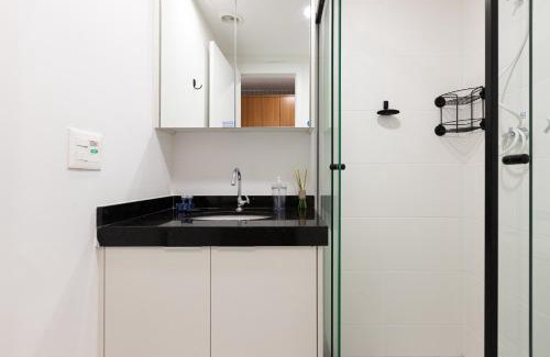 Santo Amaro Apartment | Elegant Studio at Easy Star - Near Metro with 9.5 Rating