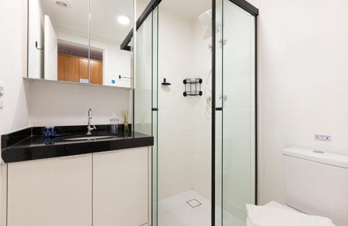 Santo Amaro Apartment | Elegant Studio at Easy Star - Near Metro with 9.5 Rating