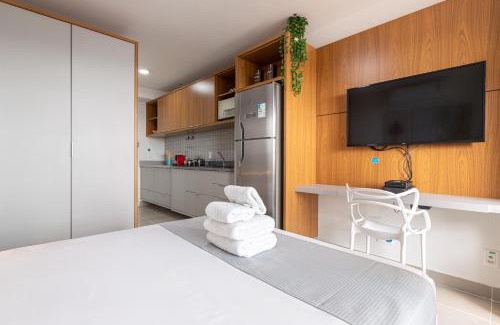Santo Amaro Apartment | Elegant Studio at Easy Star - Near Metro with 9.5 Rating