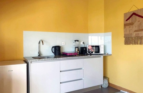 Espinho Apartment | Cozy Getaway at Easy Stay In Espinho with Oceanfront Views