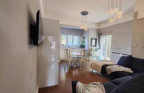 Royal Tunbridge Wells Apartment | Easy too stay Molyneux Park road