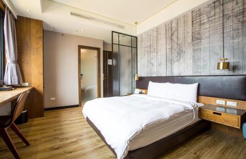 University District House | Budget-Friendly Stay at Easylazy Inn - Rated 9/10!