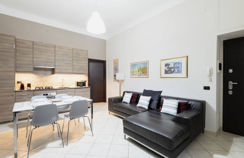 Abbadesse Apartment | Comfort Flat Near Centrale with Spa and Breakfast Included