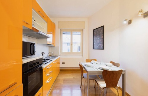 Navigli Apartment | Stylish Apartment in Solari with Spa and Family Amenities