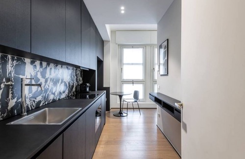 Magenta Apartment | Elegant Studio Apartment in Corso Magenta with Spa Access