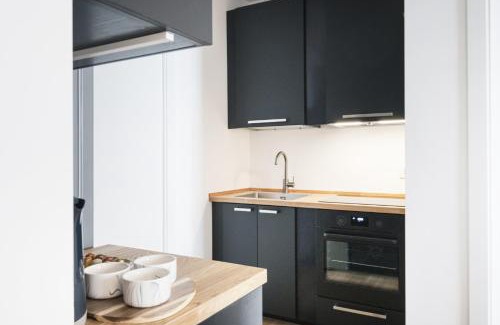 Carrobbio Apartment | Discover Easylife - Upscale Hotel Near Milan's Colonne
