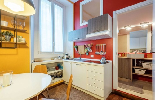 Zona Risorgimento Apartment | Cozy Studio with Spa and Kitchen in Porta Venezia