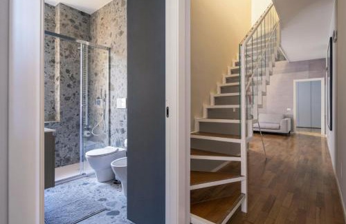 Tricolore Apartment | Relaxing Balcony Oasis in the Heart of Easylife Hotel