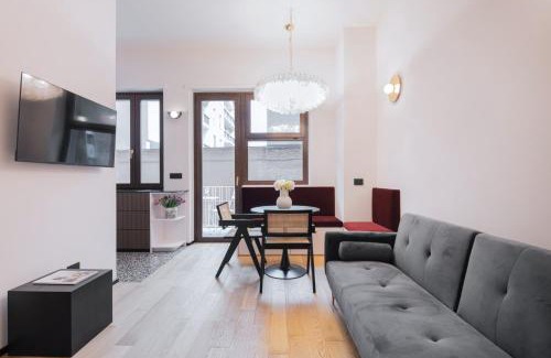 San Vittore Apartment | Stylish Stay at Easylife - Refined Apartment in Sant'Ambrogio