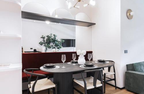 San Vittore Apartment | Discover Easylife: Elegant Apartment Steps from the Duomo