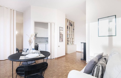 Guastalla Apartment | Easylife - Refuge of elegance in Porta Romana