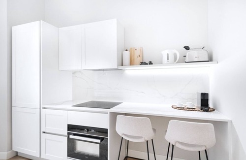Guastalla Apartment | Relaxing Retreat at Easylife - Balcony Residence in Pta Vittoria