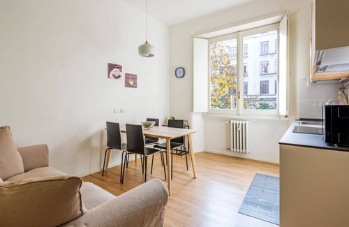 Carrobbio Apartment | Comfortable Apartment Near Duomo with Spa and Breakfast